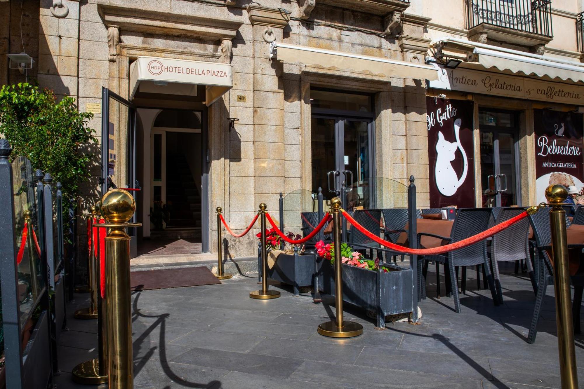 Hotel Della Piazza Pizzo  Extérieur photo